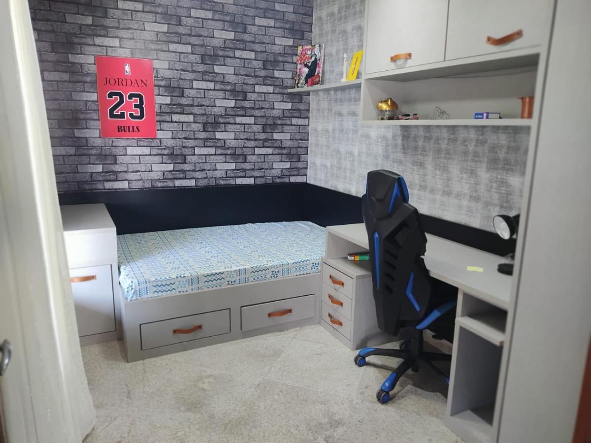 Linda Casa Com Piscina Em Interlagos Vila Velha Es Villa Eksteriør bilde