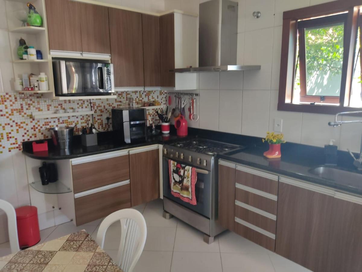 Linda Casa Com Piscina Em Interlagos Vila Velha Es Villa Eksteriør bilde