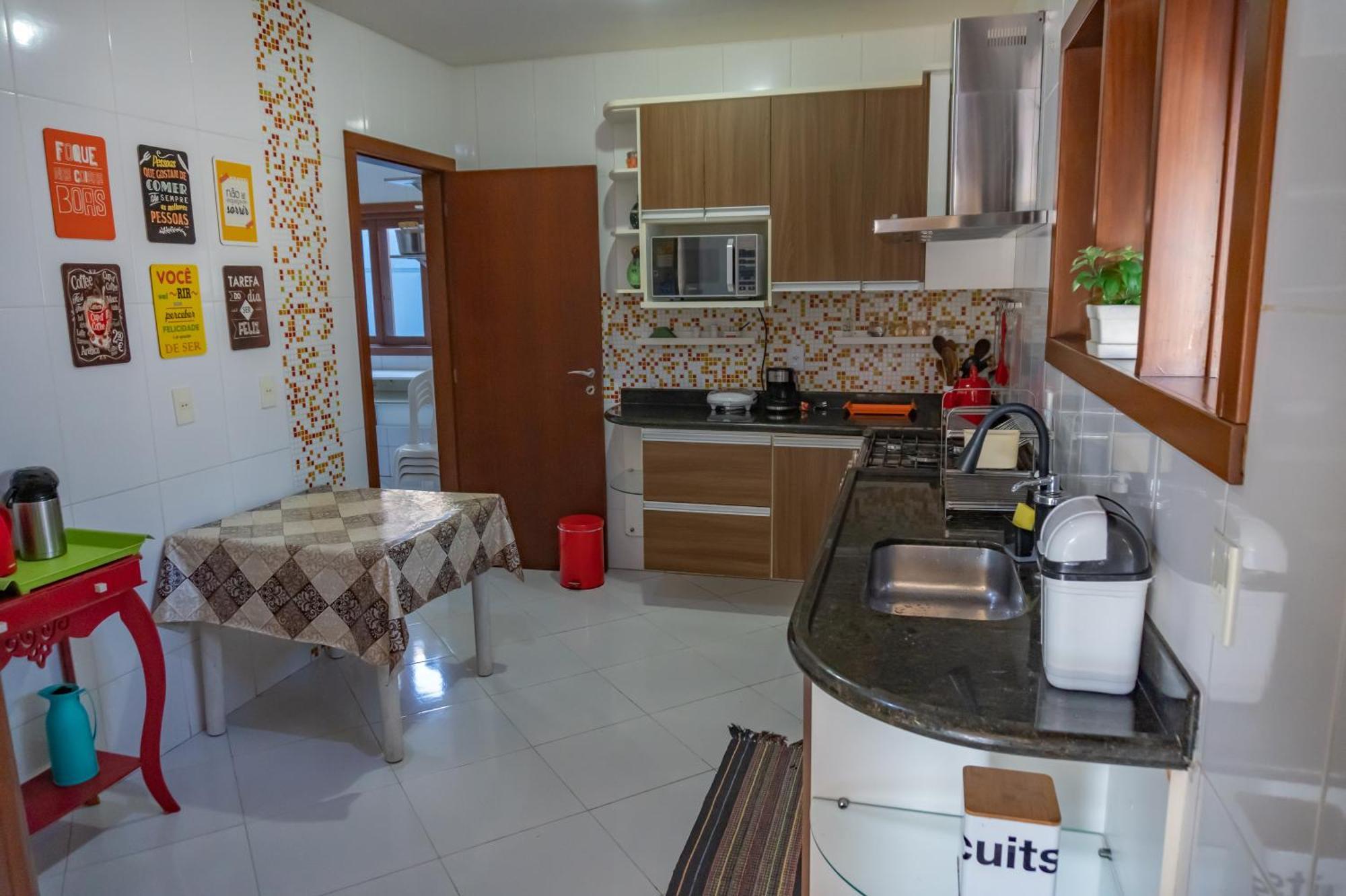 Linda Casa Com Piscina Em Interlagos Vila Velha Es Villa Eksteriør bilde